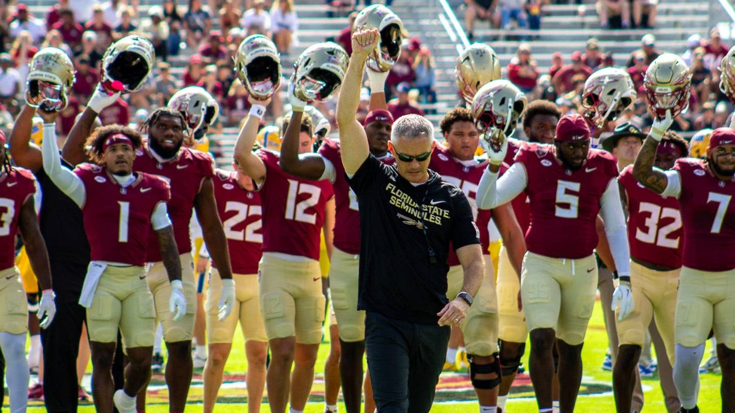 Head coach Mike Norvell leads Florida State into their matchup against the Pittsburgh Panthers on Oct. 11; the match up falls on his 44th birthday.