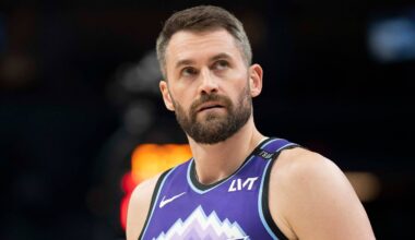 Utah Jazz forward Kevin Love (42) looks on (Mandatory Credit: Jesse Johnson-Imagn Images)