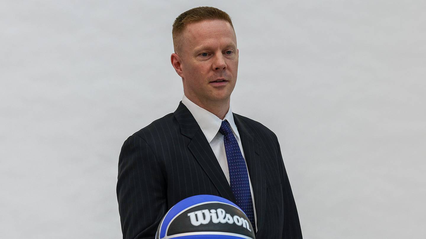 1 word that describes Sean Sweeney's arrival to Orlando Magic