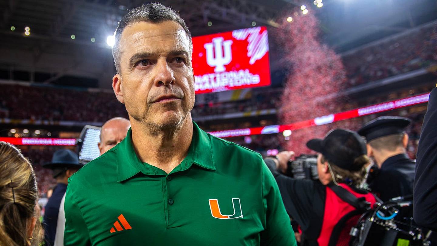 Mario Cristobal Irons Out Miami's Offensive Potential Ahead of the 2026 Season