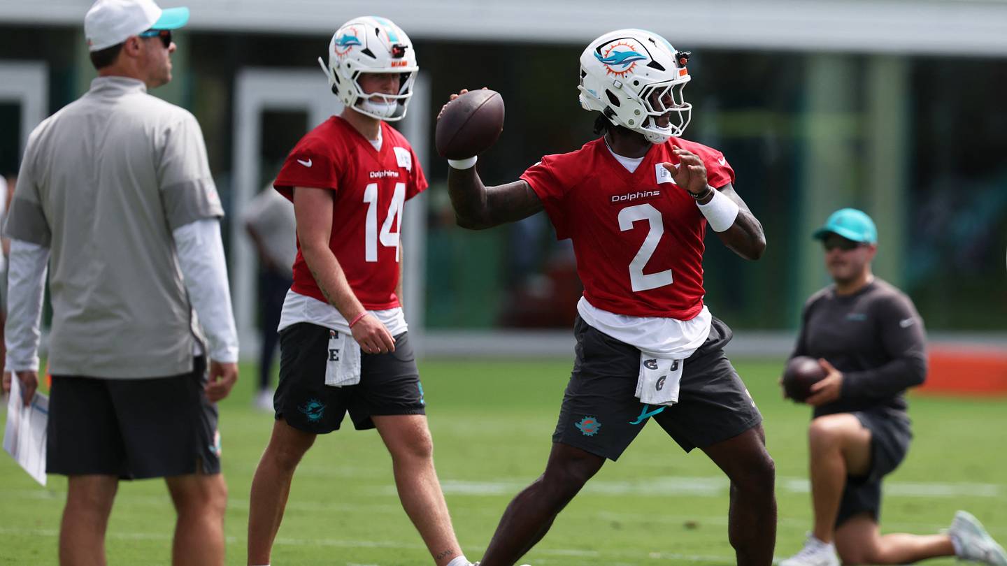 Five Biggest Storylines for Miami Dolphins Training Camp
