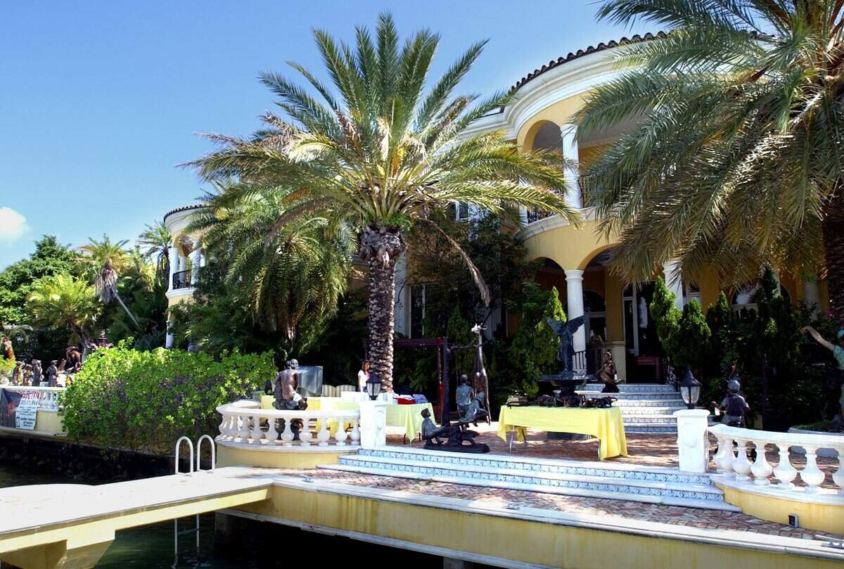 In 2003, a waterfront mansion on Key Biscayne.