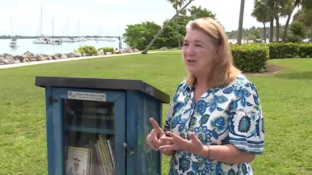 Florida woman recognized for supporting little free libraries
