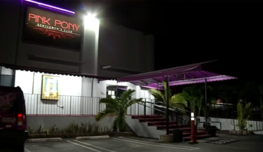 Trio beat man, tried to steal his $240K chain at Doral strip club, cops say – NBC 6 South Florida