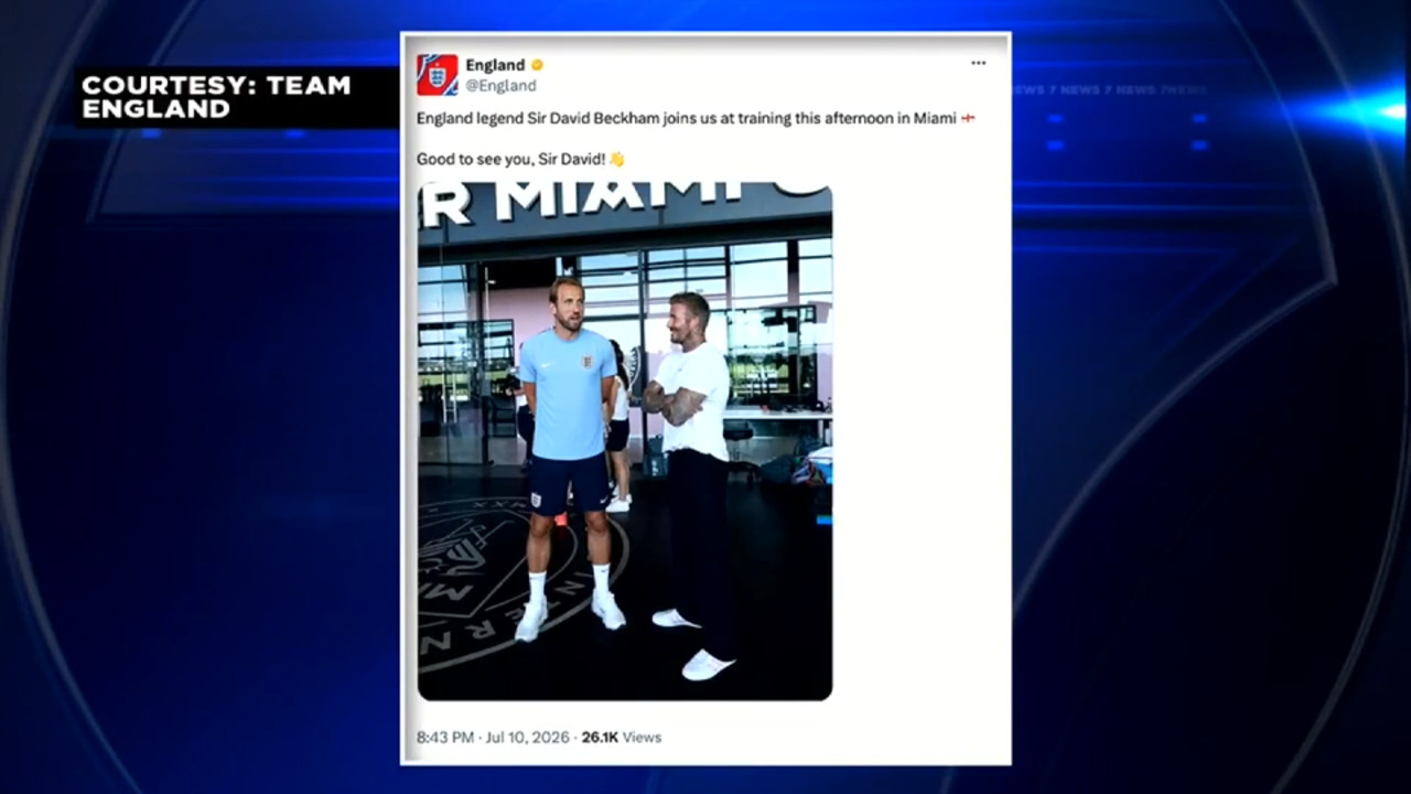 British soccer legend David Beckham greets Team England in Fort Lauderdale during preparations - WSVN 7News | Miami News, Weather, Sports