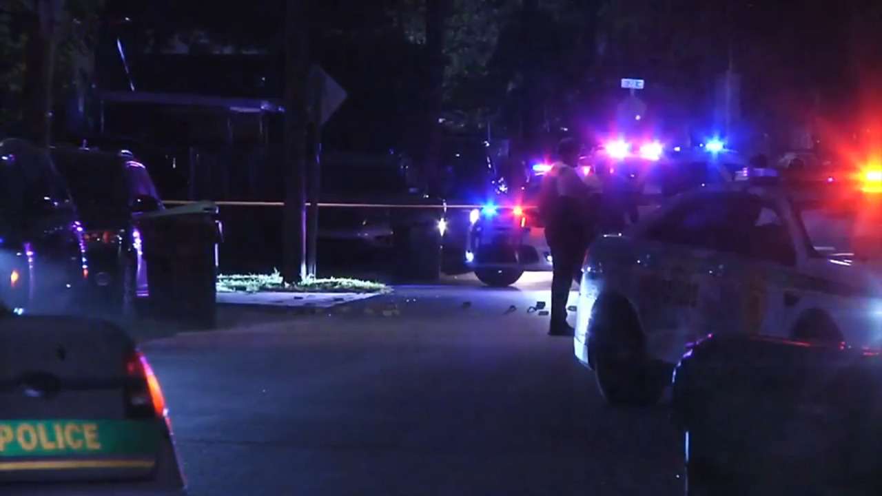 Drive by shooting in NW Miami-Dade strikes 3 cars, leaves 1 child injured; suspect at large - WSVN 7News | Miami News, Weather, Sports