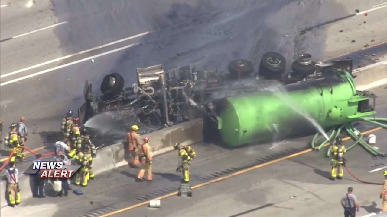 Septic tank truck driver killed in fiery rollover crash on Turnpike; all lanes reopen - WSVN 7News | Miami News, Weather, Sports