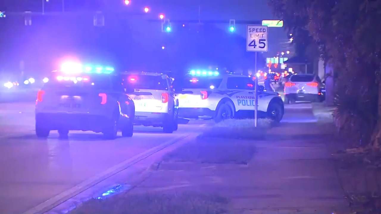 4-year-old hospitalized, in critical condition after near-drowning in Plantation pool - WSVN 7News | Miami News, Weather, Sports