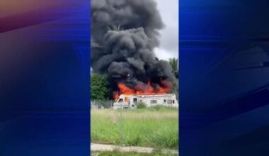 Mobile home destroyed in SW Miami-Dade fire following loud explosion - WSVN 7News | Miami News, Weather, Sports