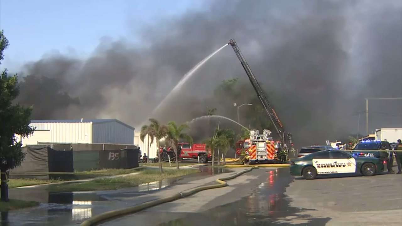 Fire crews battle massive warehouse blaze in Pompano Beach neighborhood - WSVN 7News | Miami News, Weather, Sports