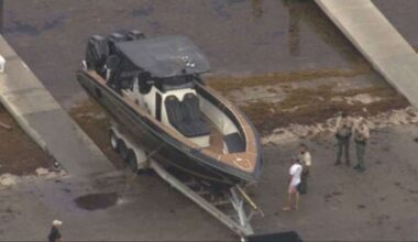 Passengers saved from sinking vessel off Key Biscayne; no injuries reported - WSVN 7News | Miami News, Weather, Sports