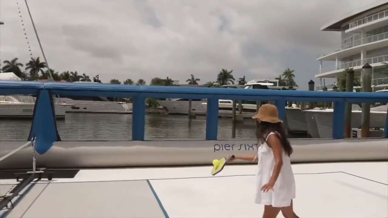 Play pickleball on a giant floating court at Fort Lauderdale’s Pier 66 - WSVN 7News | Miami News, Weather, Sports