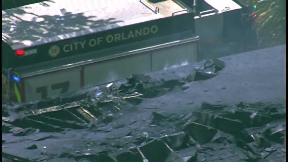 Chopper 2 flies over Orlando apartment fire