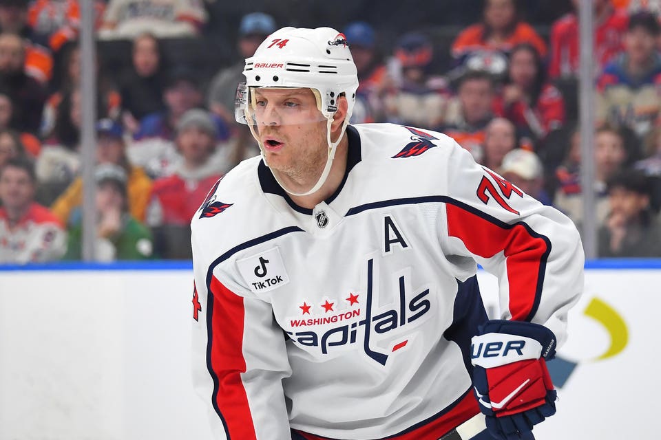Washington Capitals v Edmonton Oilers