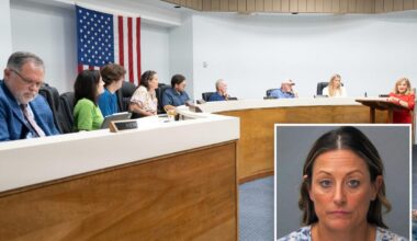 Florida town manager candidate who had sex with high schoolers arrested for violating her sex offender registry requirements