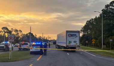Man in Florida Fatally Hit by Truck While Fleeing ICE, Official Says