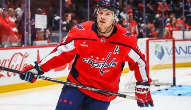 John Carlson signs two-year, $17 million deal with Tampa Bay Lightning (report)