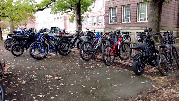 Officials work on e-bike ordinance following veto of statewide safety bill