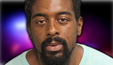 Orlando man accused of snatching child near hotel pool, doing push-ups while fleeing