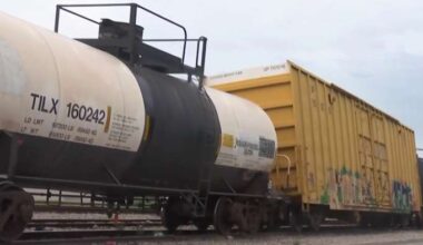 Train comes off the tracks in College Park neighborhood of Orlando