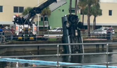 One dead after car found inside pond in Pinellas Park: FHP