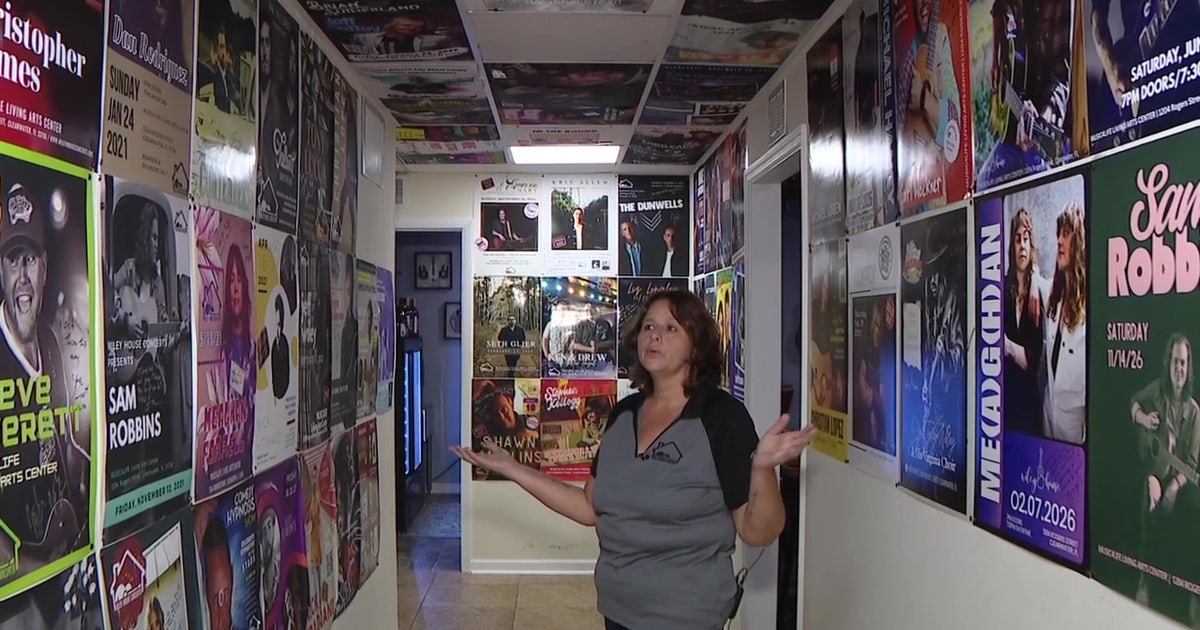 Clearwater venue offers stage for independent musicians