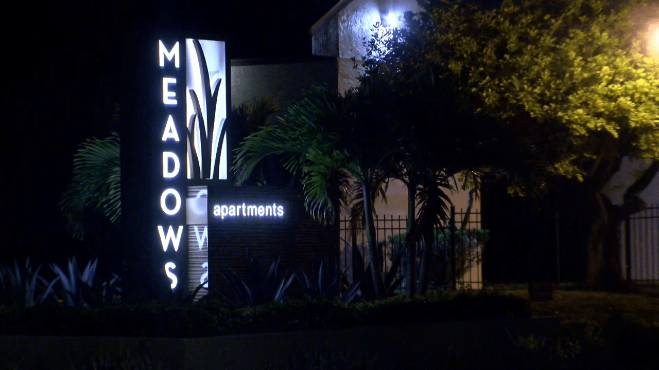 Overnight St. Pete shooting leaves man with life-threatening injuries