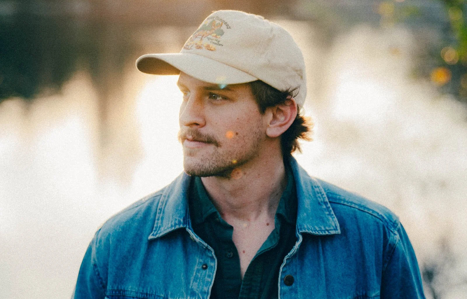 Leon Majcen, a St. Pete country star in the making, comes home to help close Crowbar