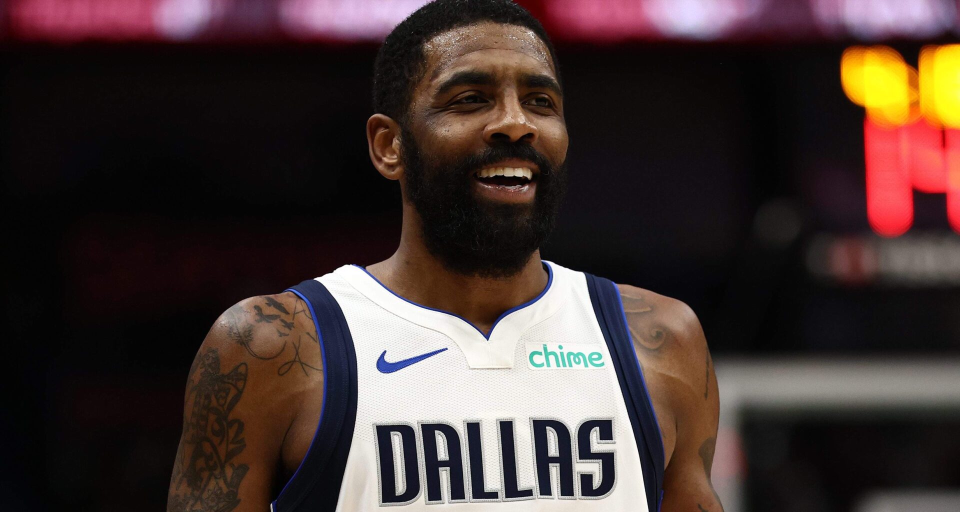 Miami Heat Trade Idea Lands Kyrie Irving to Sign LeBron James