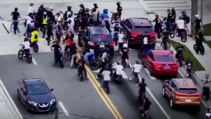 E-bike mob in downtown Orlando sparks warning from police