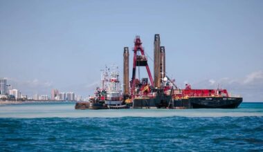 Port Everglades dredging clouds waters and alarms groups