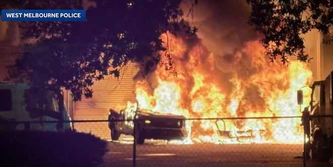Former NFL player accused of setting fire to cars at previous Florida workplace former nfl player accused of setting fire to cars at previous florida workplace