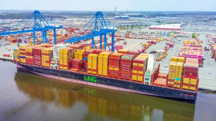 ZIM and MSC’s ZCP-Amberjack container service now calls JAXPORT weekly from Asia