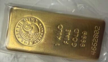 Retired surgeon in Florida loses $700,000 in gold scam