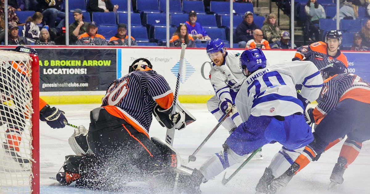Florida Everblades | FLORIDA SIGNS FORWARD MARK ESTAPA