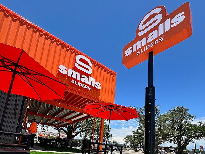 Smalls Sliders in Jacksonville permitting for Intracoastal Plaza