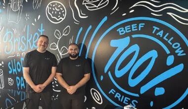 Sip n’ Smash brings back the classic burger joint, minus the drive-through