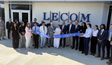 City's first medical school opens at Jacksonville University