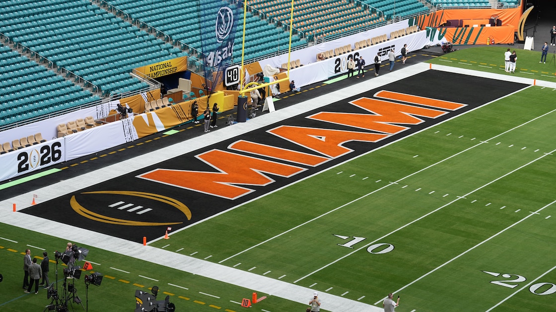 5-Star Athlete A'Mir Sears Announces CFB Commitment Between Miami, LSU, Michigan, OSU and More