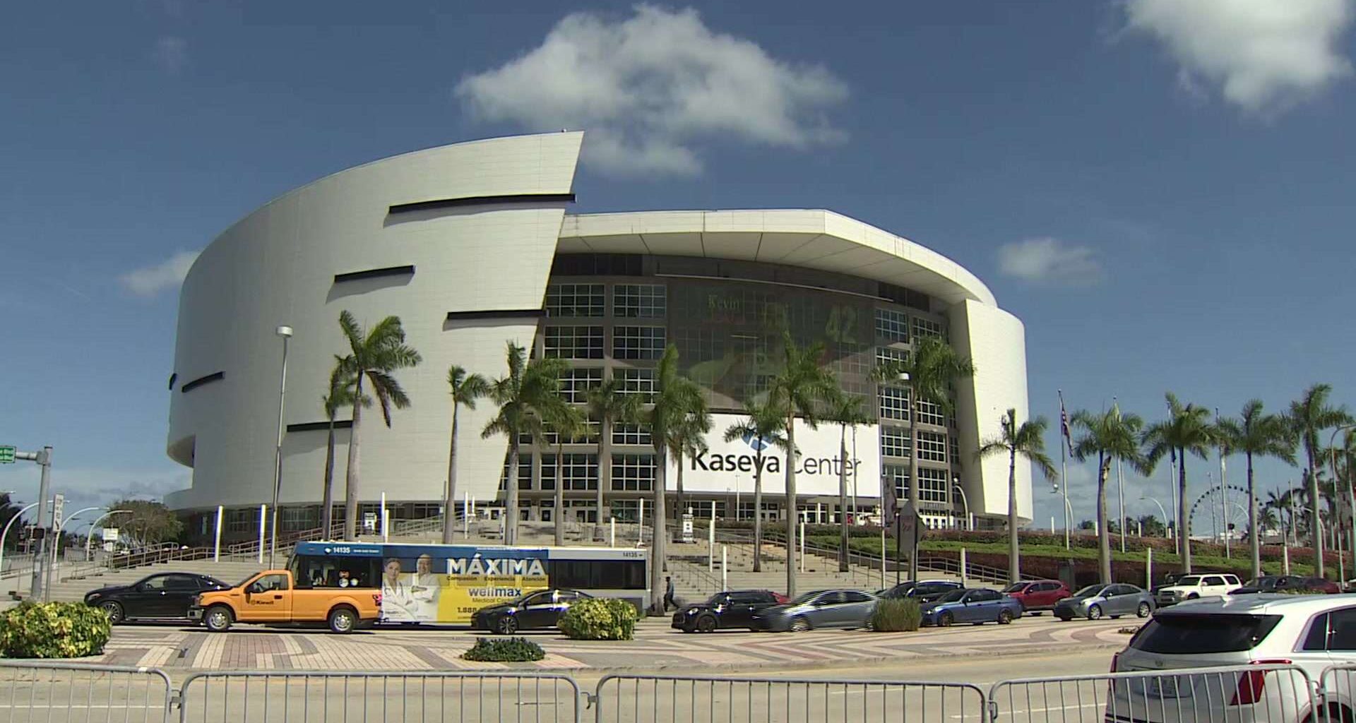 Marc Anthony, Ricardo Montaner among artists performing at Kaseya Center concert to benefit victims of Venezuela earthquakes - WSVN 7News | Miami News, Weather, Sports