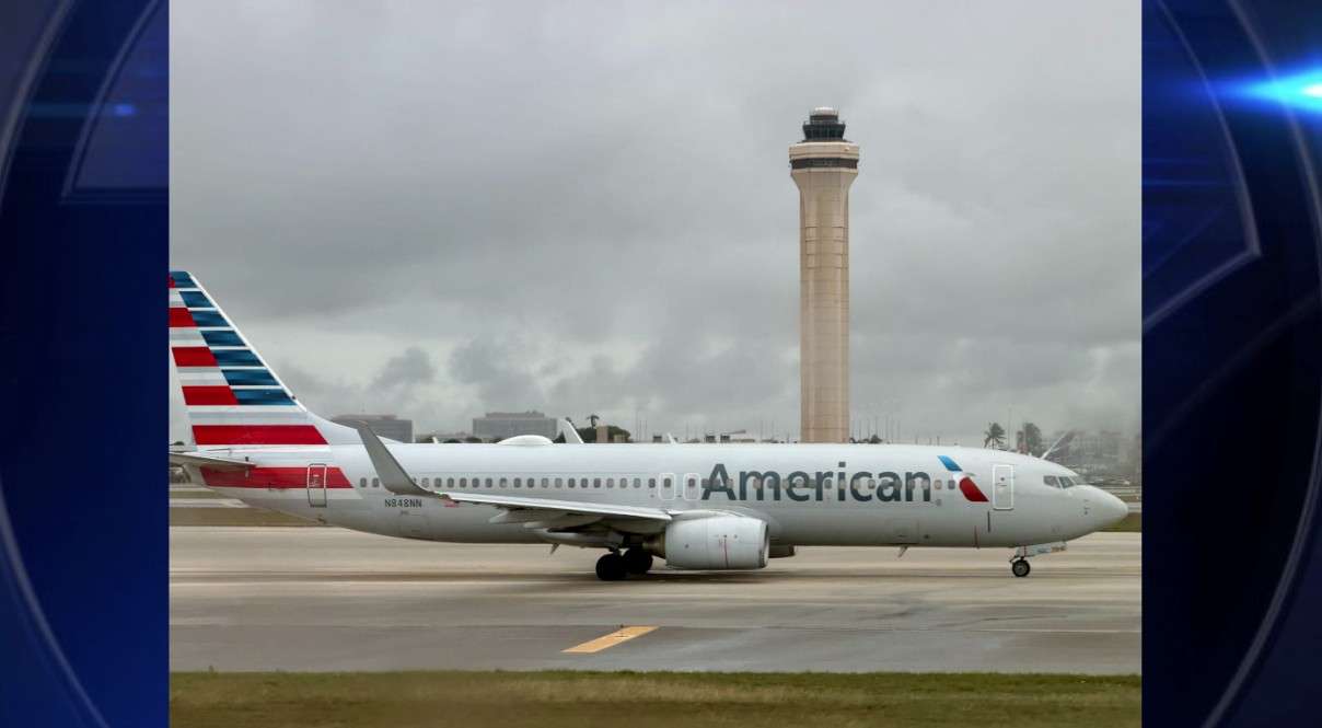 American Airlines flight aborts takeoff from MIA after business jet enters the same runway - WSVN 7News | Miami News, Weather, Sports