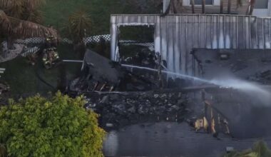 Crews put out mobile home fire in Davie, prevent it from spreading; no injuries - WSVN 7News | Miami News, Weather, Sports