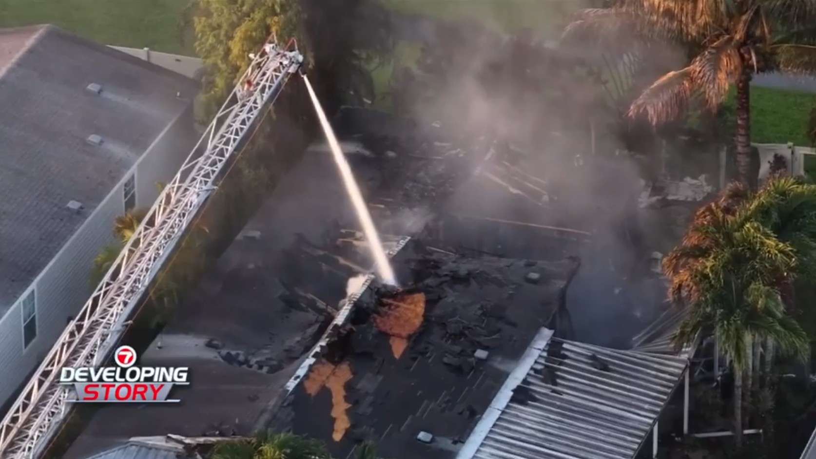 Crews contain mobile home fire in Davie; no injuries - WSVN 7News | Miami News, Weather, Sports