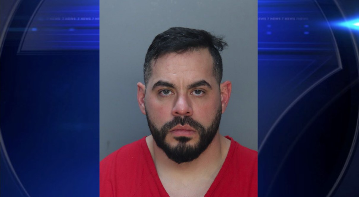 North Miami Beach Police captain resigns following video voyeurism charge involving 23-year-old stepdaughter - WSVN 7News | Miami News, Weather, Sports