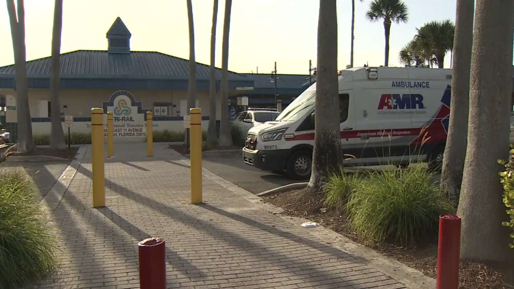 Man critical after stabbing near Tri-Rail station in Hialeah; woman detained and hospitalized - WSVN 7News | Miami News, Weather, Sports