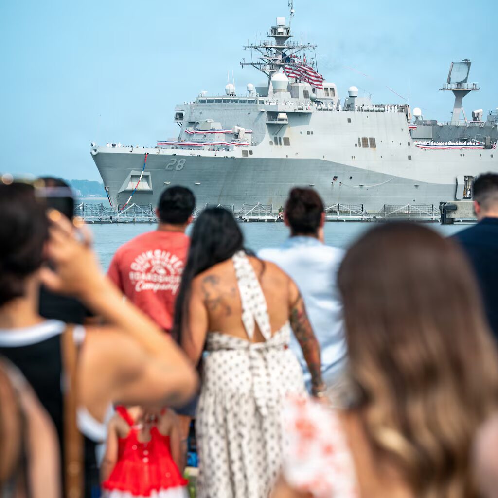 USS Fort Lauderdale Completes Maiden Deployment with Iwo Jima Amphibious Ready Group