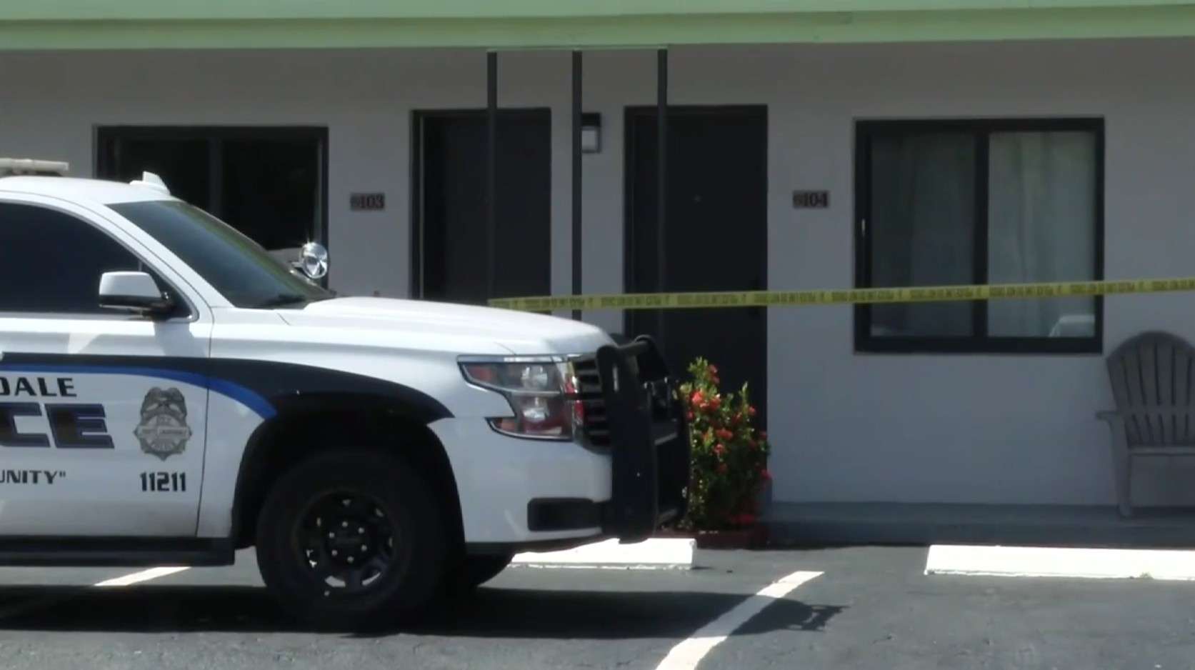 Woman dead after domestic dispute at Fort Lauderdale motel ends with victim falling off moving SUV, police say - WSVN 7News | Miami News, Weather, Sports