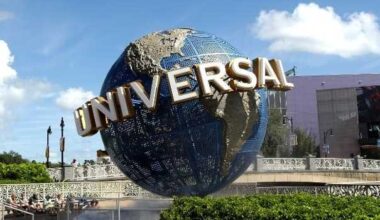 Firefighters respond to help guests off of disabled ride at Universal Orlando