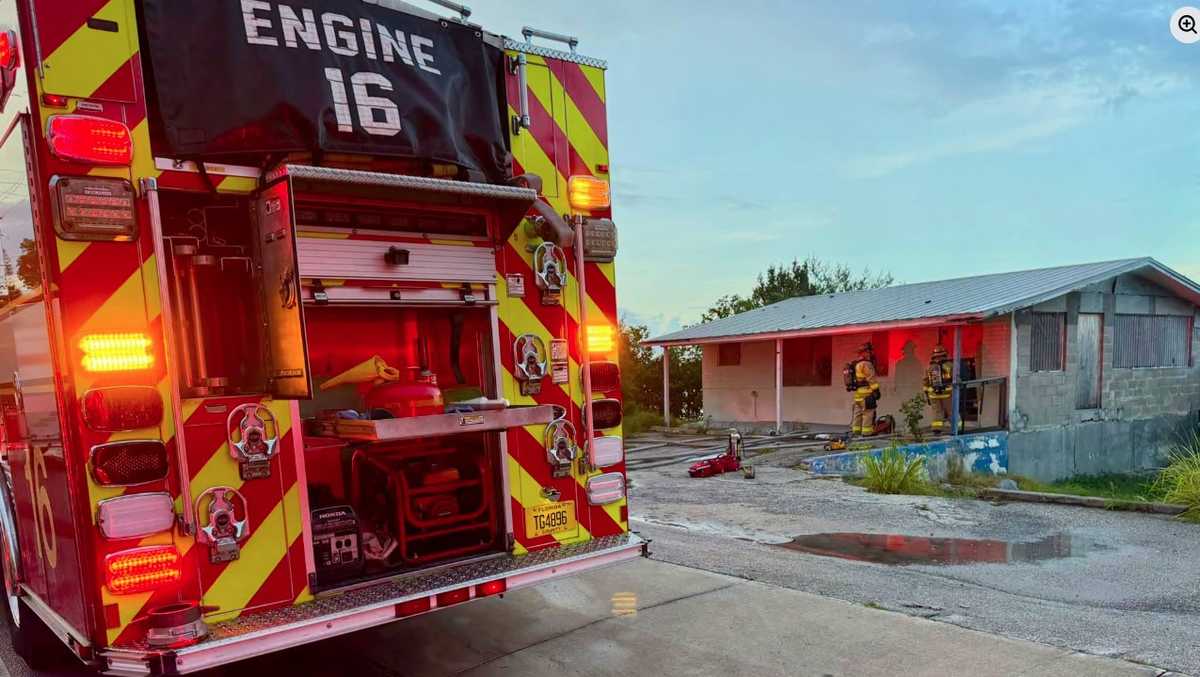 Agencies extinguish abandoned structure fire in Jensen Beach