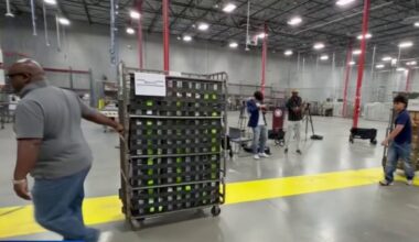 Miami-Dade voters can expect vote-by-mail ballots in mailboxes soon – NBC 6 South Florida